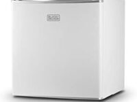 BLACK+DECKER BCRK17W 1.7 Cu. Ft. Energy Star Refrigerator with Freezer, White