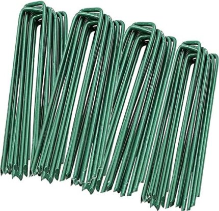 Garden Stakes, 100 Pack Heavy Duty Landscape Staples 6 Inches Galvanized Garden Staples U Shaped Landscape Fabric Pins for Securing Lawn Farm Sod Ground Cover, Holding Fence Landscape Grass Fabric Netting, Green